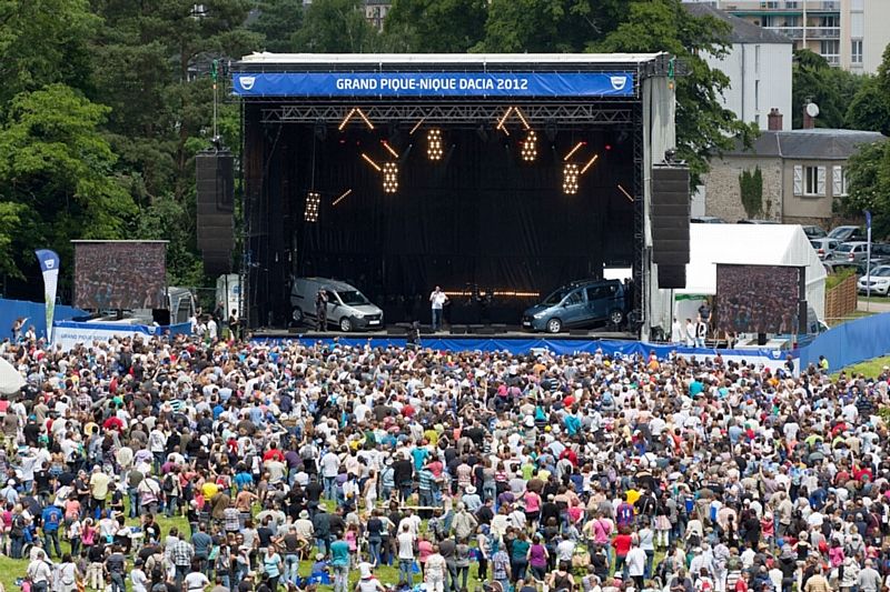 12 000 fans au pique-nique Dacia
