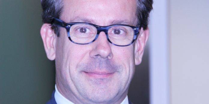 Arnaud de Roquefeuil, directeur commercial d'ISS France