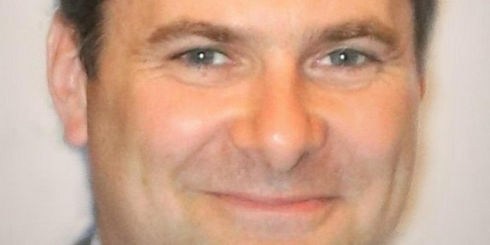 Viquel nomme Olivier Lacarrière au poste de directeur commercial